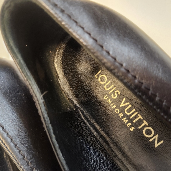 Louis Vuitton "Uniformes" Black Ballet Flats Gold LV Bow Sz. 7/37 Ret. $895 - Picture 8 of 11
